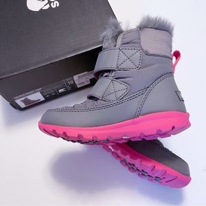 New Sorel Whitney Strap Boots, Size 10